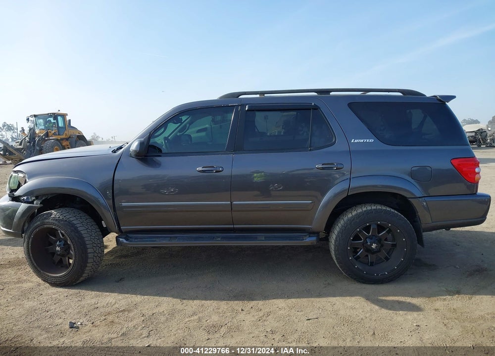 2004 TOYOTA SEQUOIA LIMITED V8 VIN: 5TDZT38A14S238388