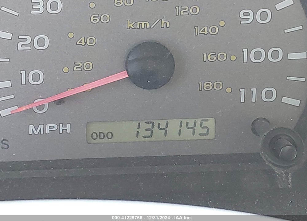 2004 TOYOTA SEQUOIA LIMITED V8 VIN: 5TDZT38A14S238388