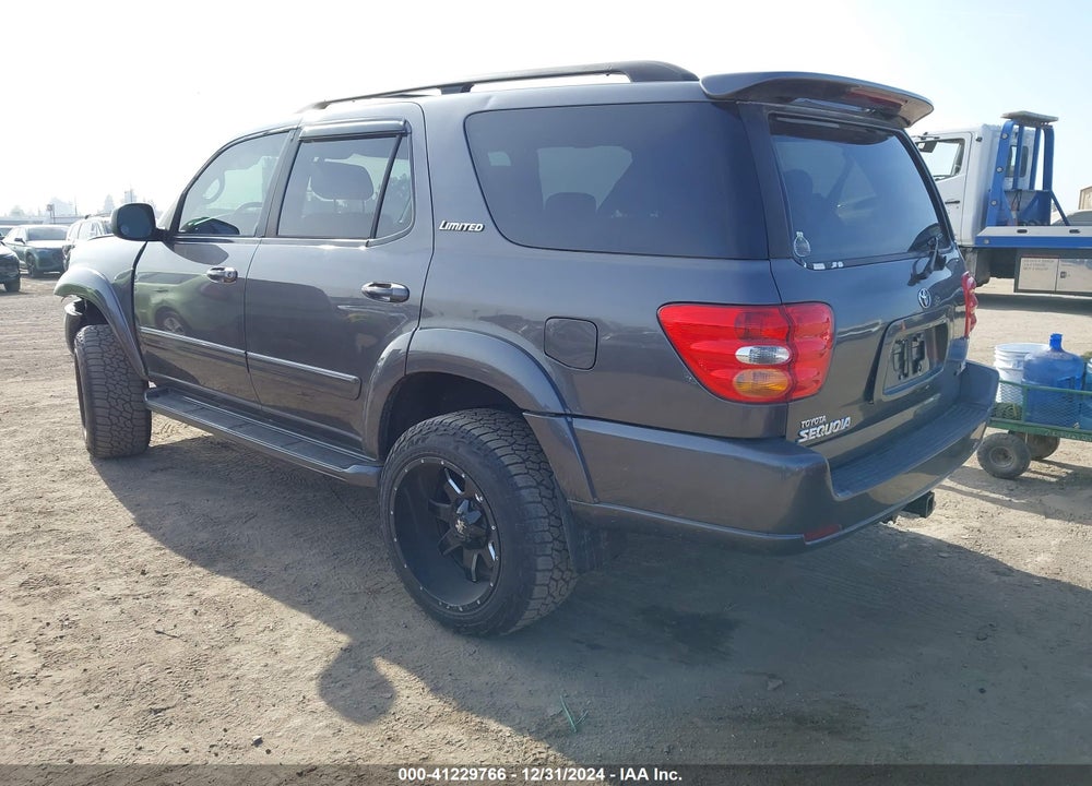2004 TOYOTA SEQUOIA LIMITED V8 VIN: 5TDZT38A14S238388