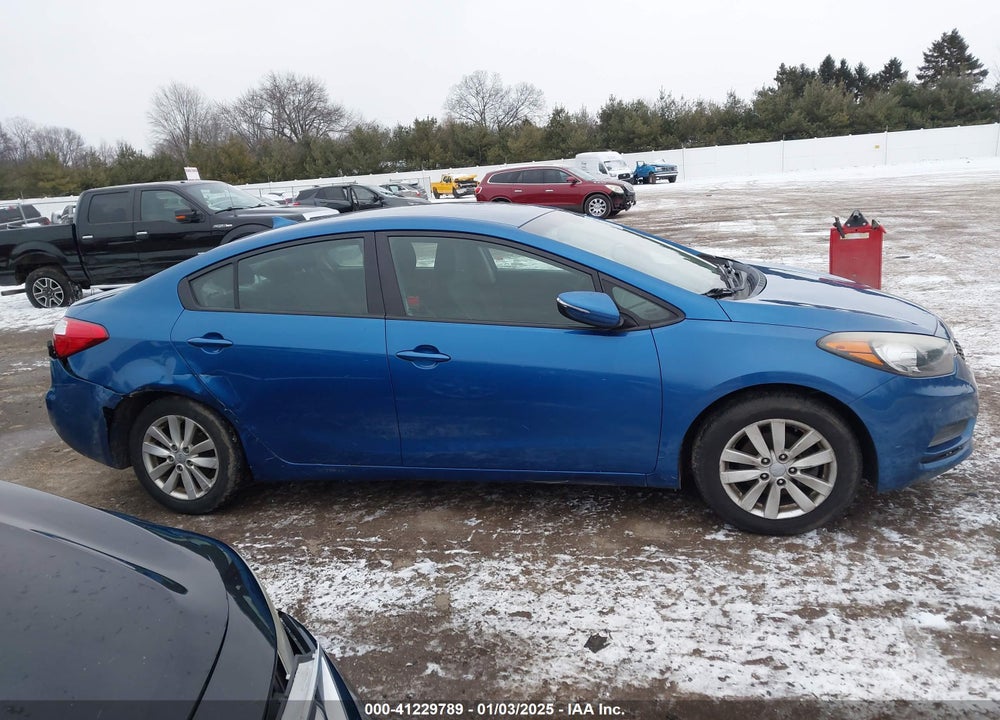 2014 KIA FORTE VIN: KNAFX4A61E5236910