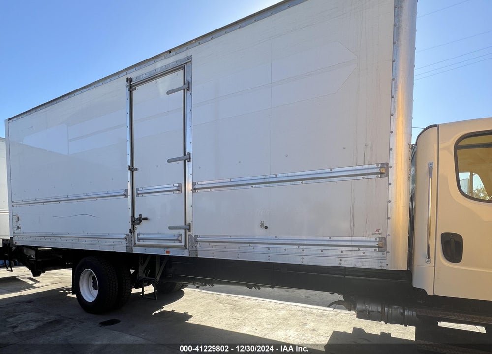 2018 FREIGHTLINER M2 106 VIN: 3ALACWFC7JDJH4334