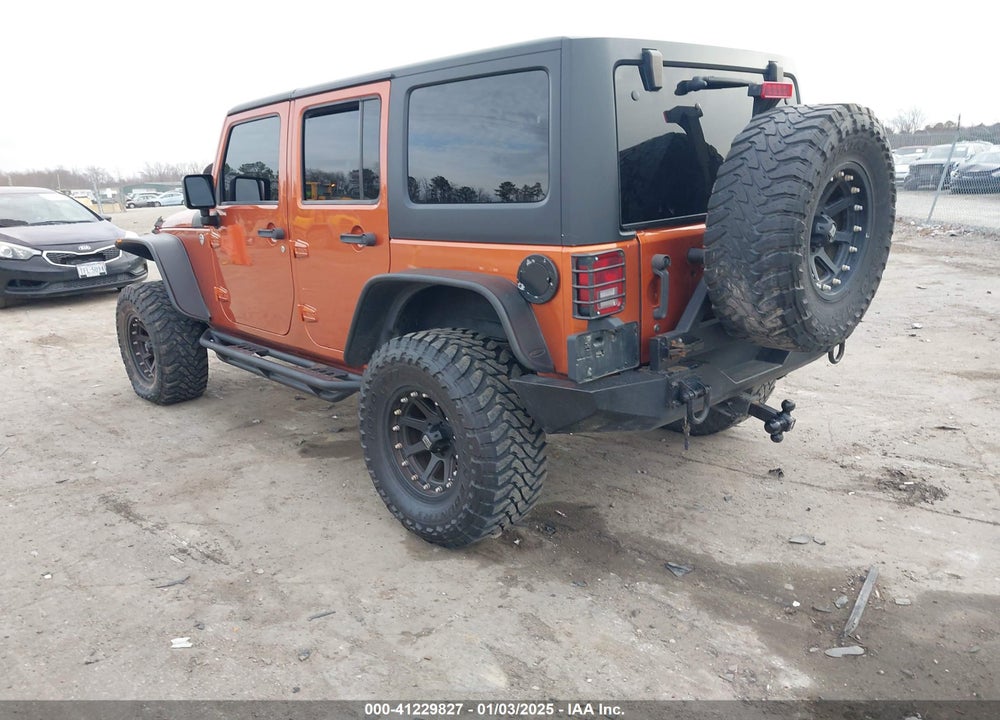 2011 JEEP WRANGLER UNLIMITED RUBICON VIN: 1J4BA6H11BL637626