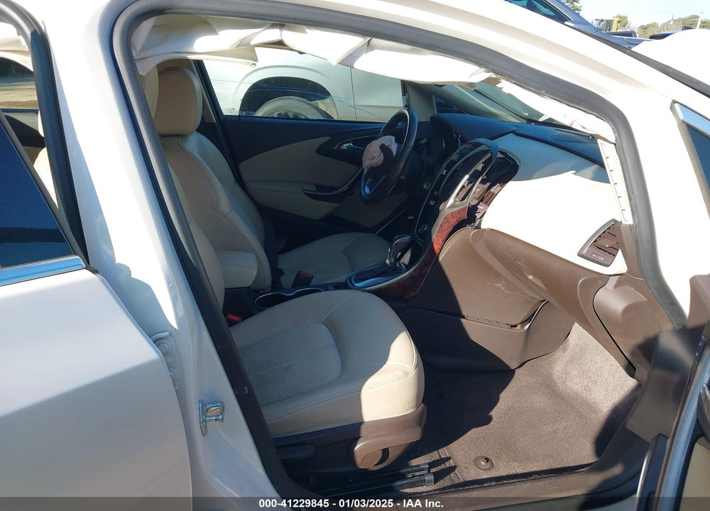 2016 BUICK VERANO VIN: 1G4PW5SK4G4138017