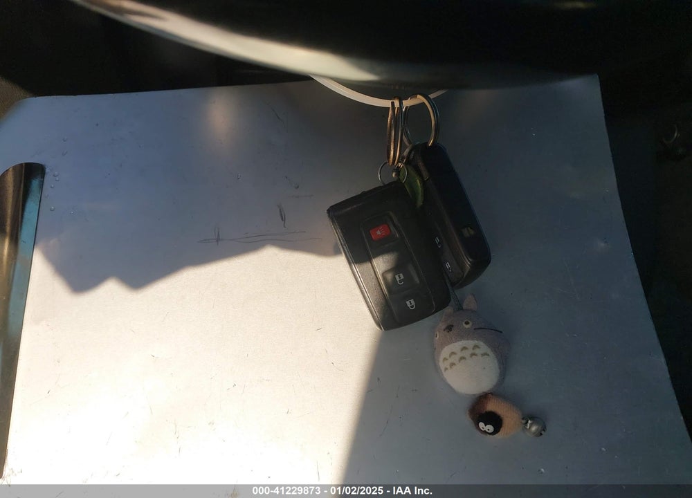 2009 TOYOTA PRIUS VIN: JTDKB20U993497997