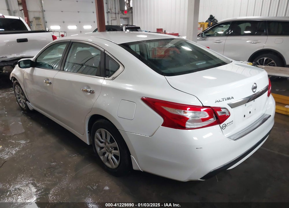 2017 NISSAN ALTIMA VIN: 1N4AL3AP8HC274782