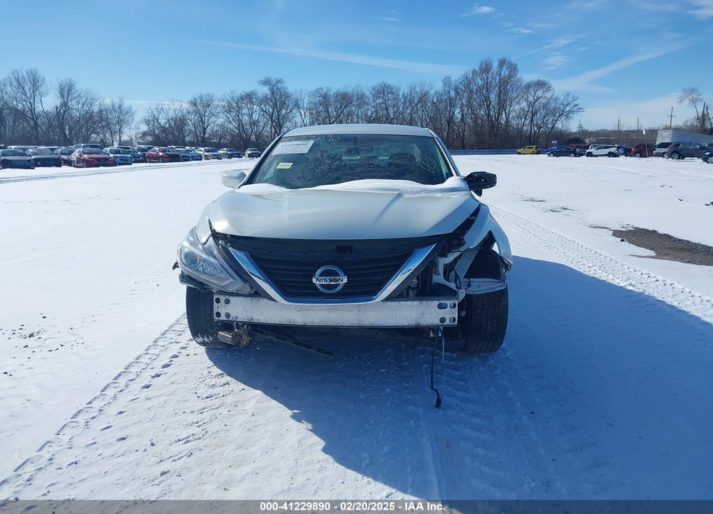 2017 NISSAN ALTIMA VIN: 1N4AL3AP8HC274782