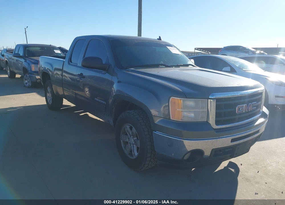 2011 GMC SIERRA 1500 SLE VIN: 1GTR2VE35BZ141985