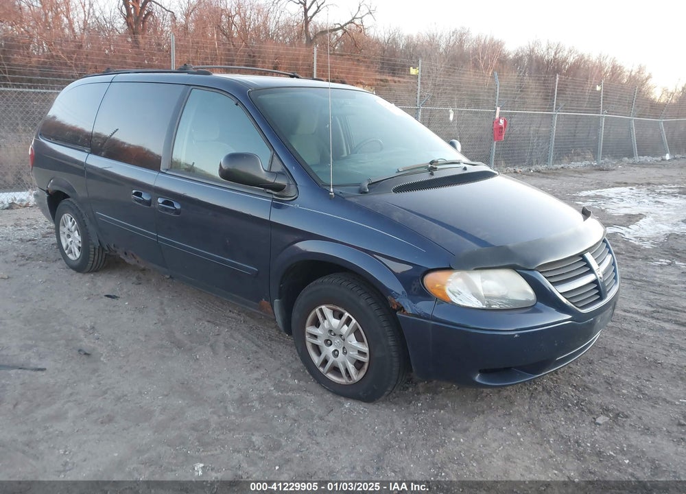 2005 DODGE GRAND CARAVAN SE VIN: 2D4GP24R15R172133