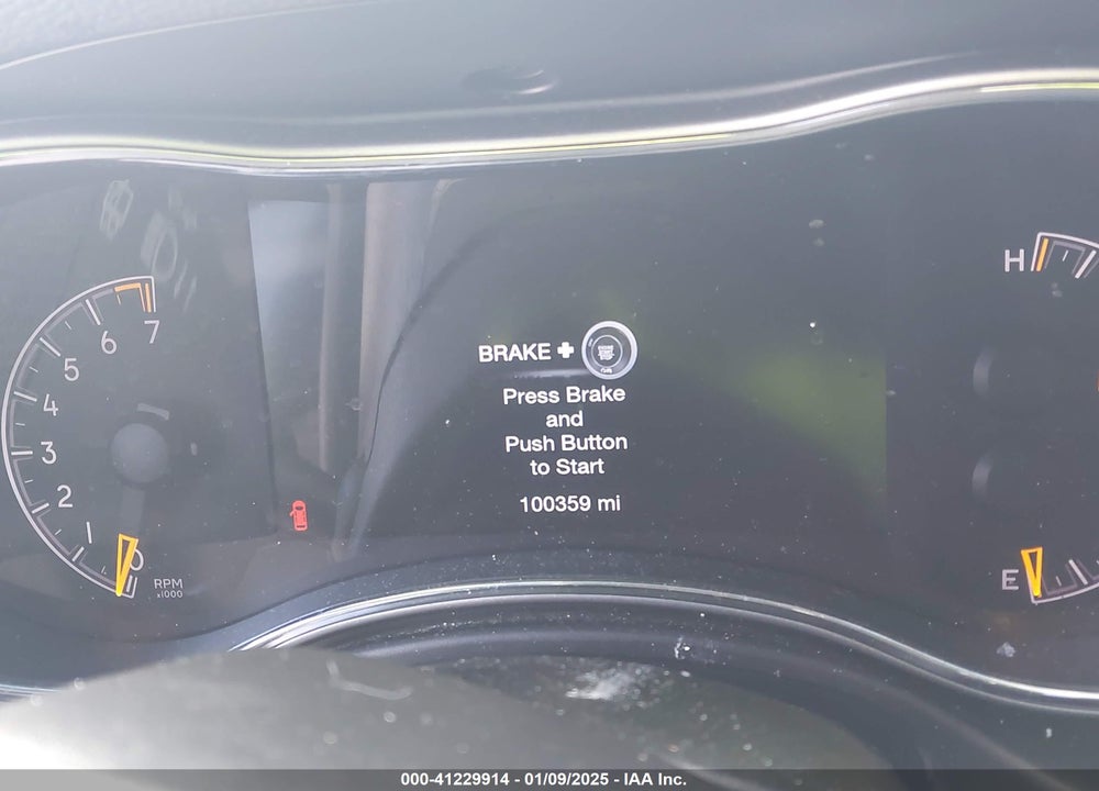 2019 JEEP GRAND CHEROKEE VIN: 1C4RJFAG4KC792108