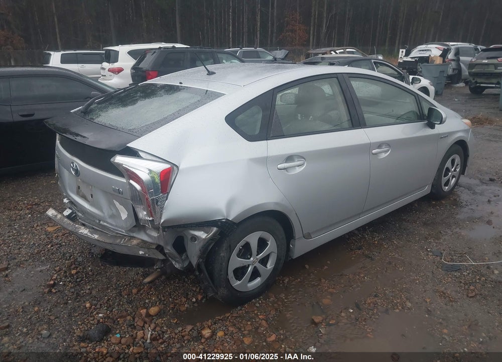 2013 TOYOTA PRIUS VIN: JTDKN3DU3D5575470