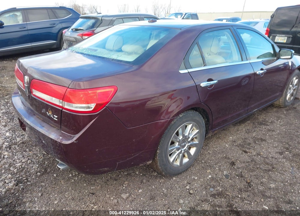 2011 LINCOLN MKZ VIN: 3LNHL2GC7BR769549