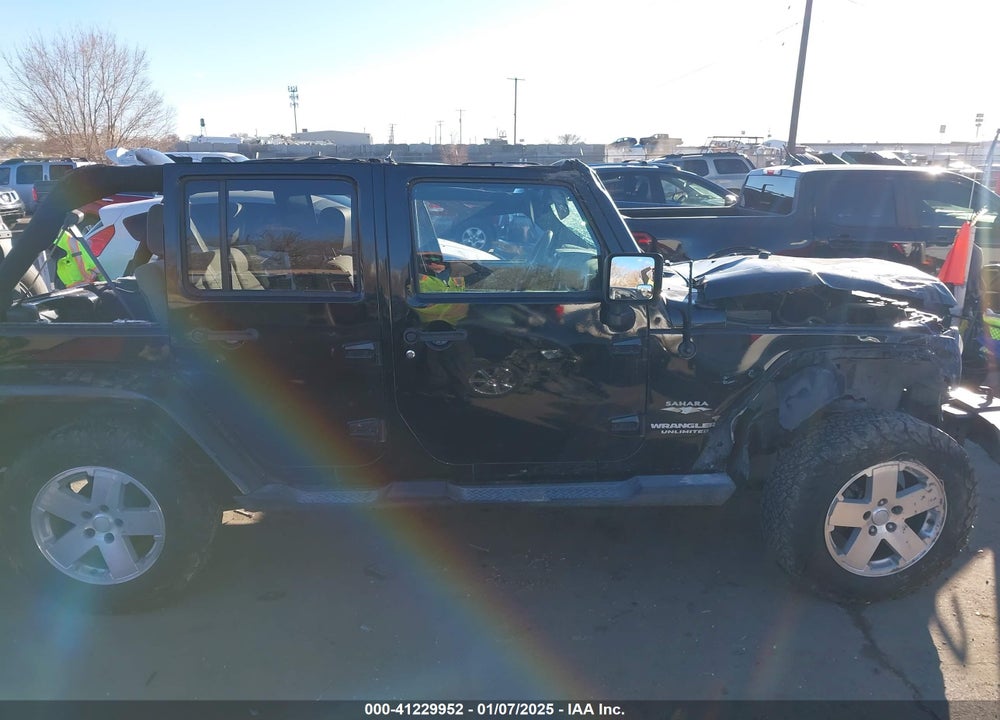 2008 JEEP WRANGLER UNLIMITED SAHARA VIN: 1J8GA59188L542812