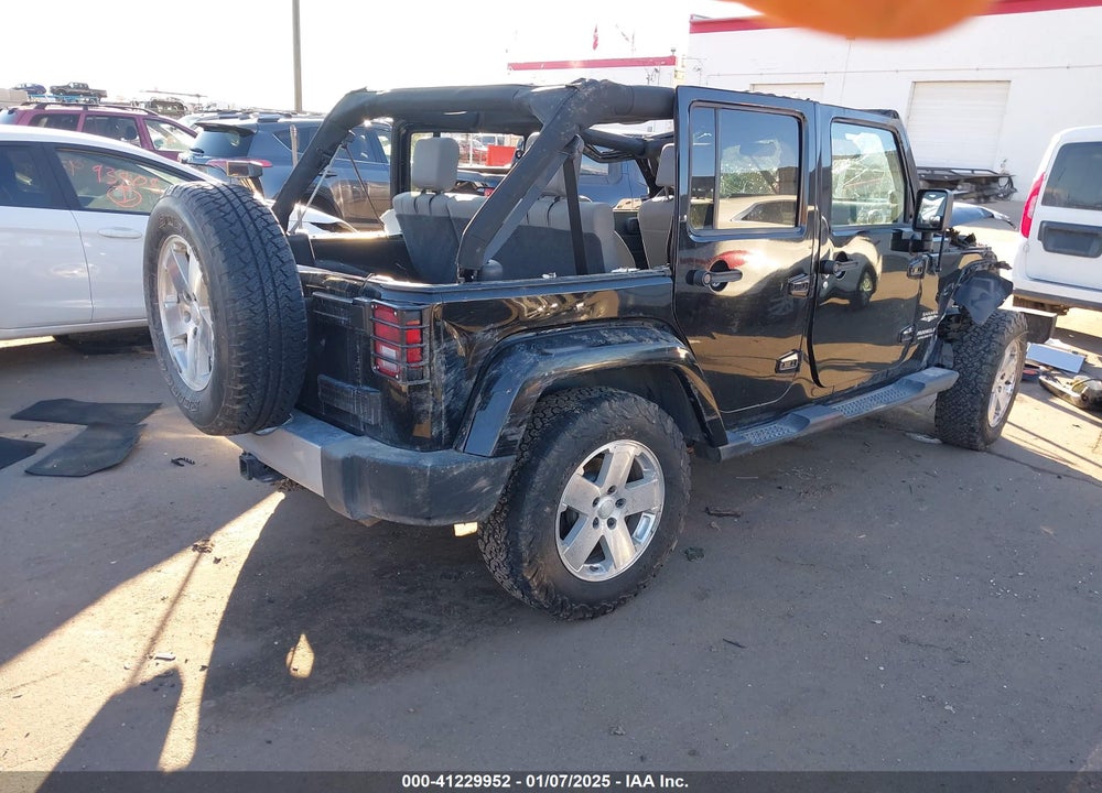 2008 JEEP WRANGLER UNLIMITED SAHARA VIN: 1J8GA59188L542812