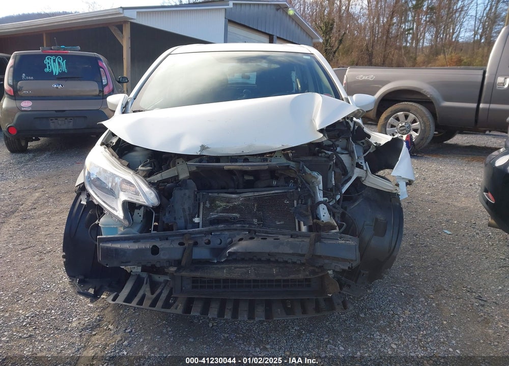 2015 NISSAN VERSA NOTE VIN: 3N1CE2CP1FL388857
