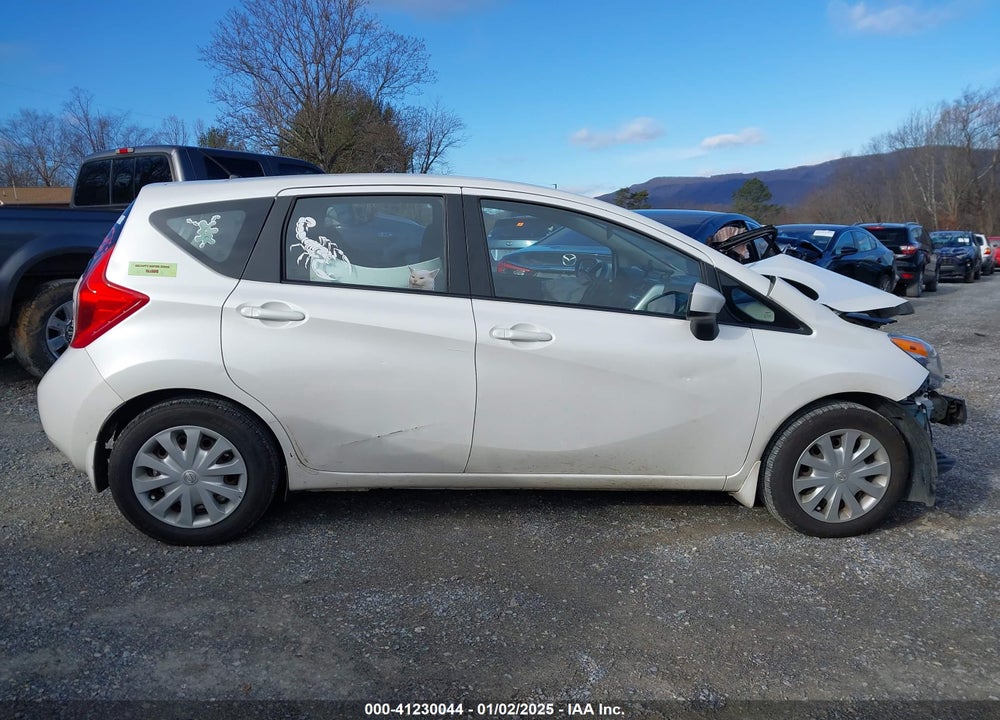 2015 NISSAN VERSA NOTE VIN: 3N1CE2CP1FL388857
