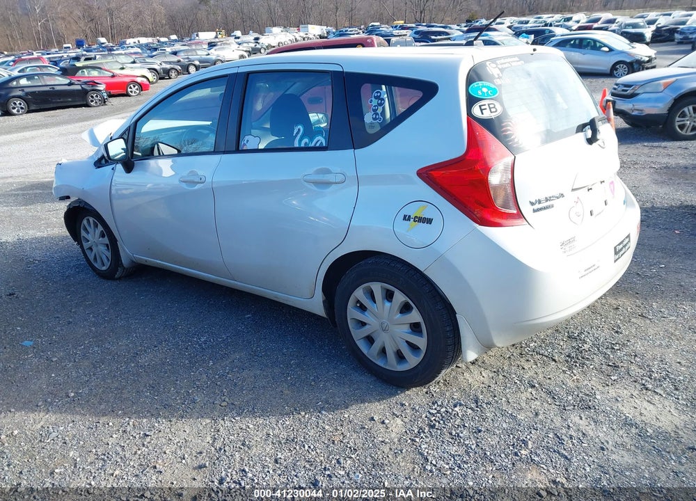 2015 NISSAN VERSA NOTE VIN: 3N1CE2CP1FL388857
