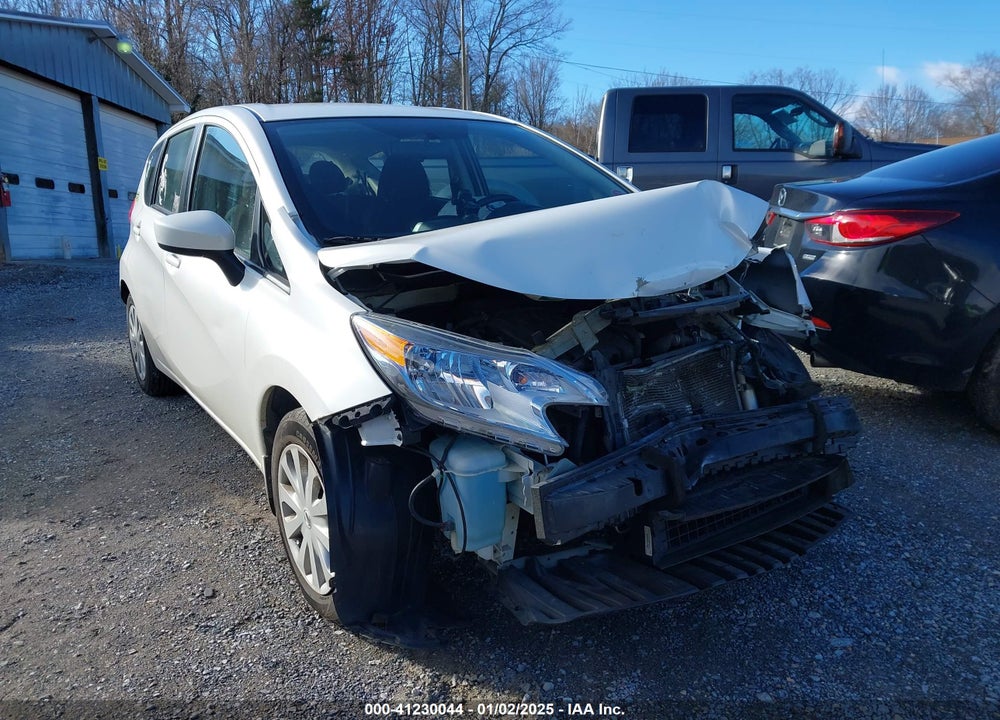 2015 NISSAN VERSA NOTE VIN: 3N1CE2CP1FL388857