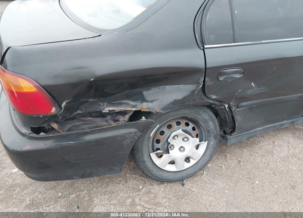 2000 HONDA CIVIC LX VIN: 2HGEJ667XYH517051