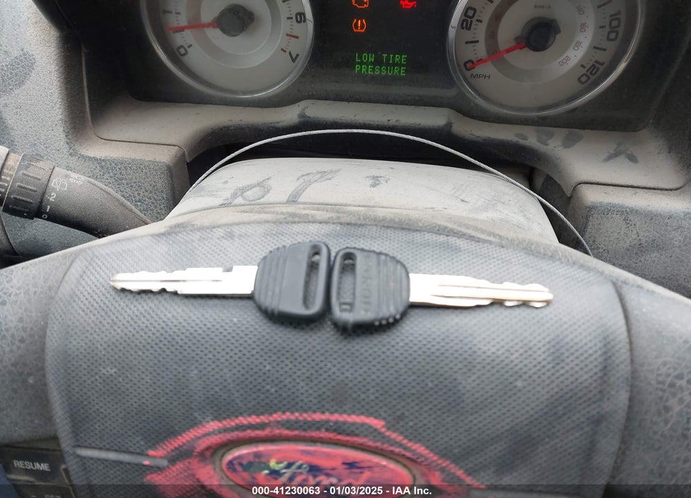 2000 HONDA CIVIC LX VIN: 2HGEJ667XYH517051