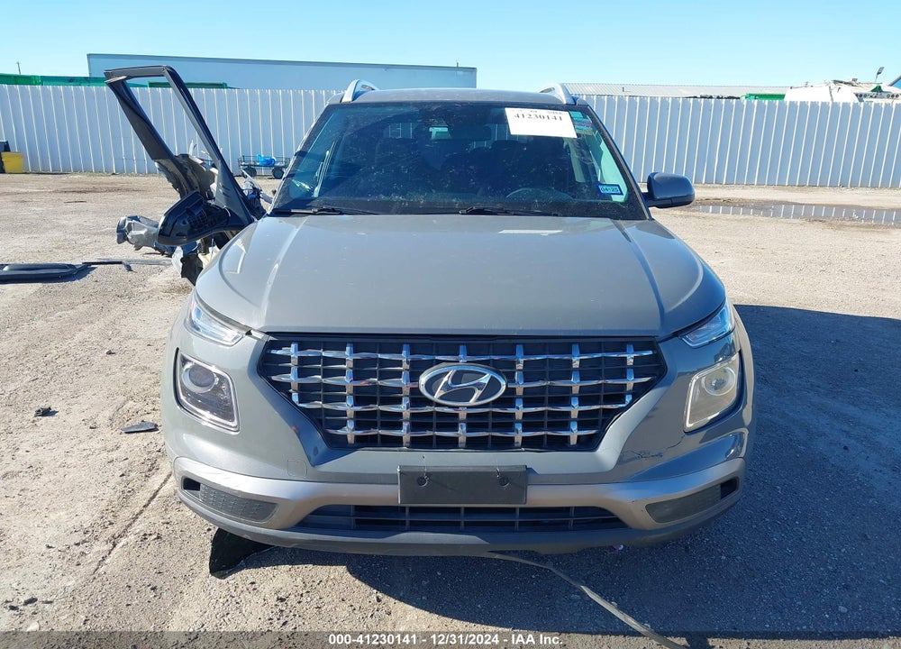 2021 HYUNDAI VENUE SEL VIN: KMHRC8A35MU104256