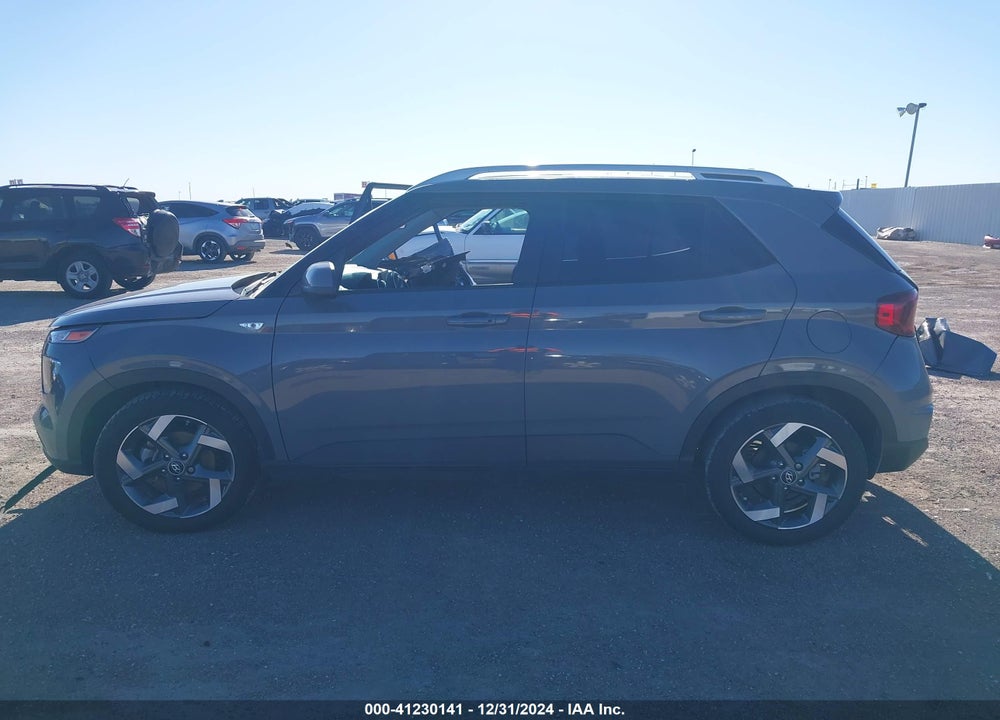 2021 HYUNDAI VENUE SEL VIN: KMHRC8A35MU104256