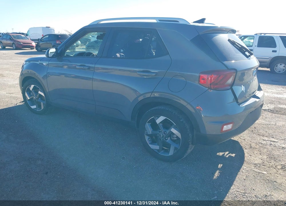 2021 HYUNDAI VENUE SEL VIN: KMHRC8A35MU104256