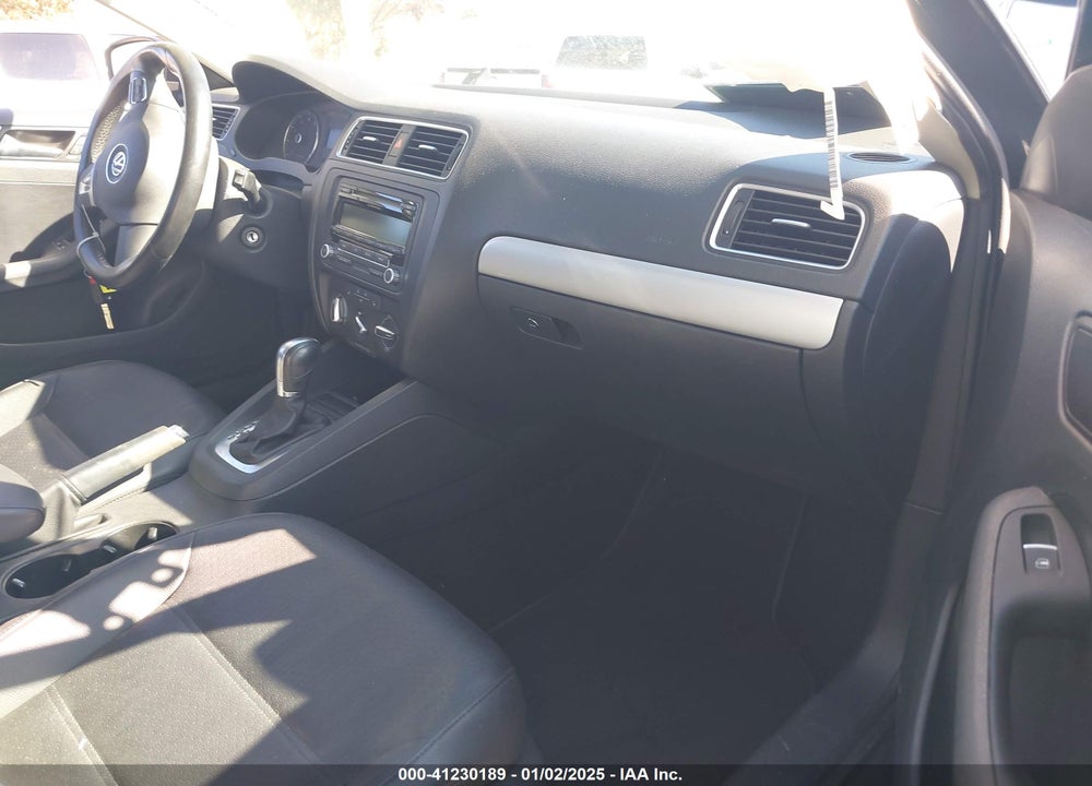 2013 VOLKSWAGEN JETTA 2.5L SE VIN: 3VWDP7AJ9DM444815