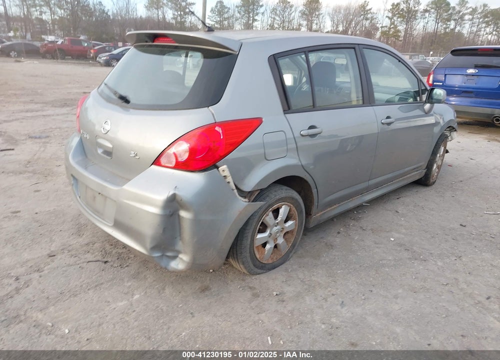 2010 NISSAN VERSA 1.8 SL VIN: 3N1BC1CP4AL382684