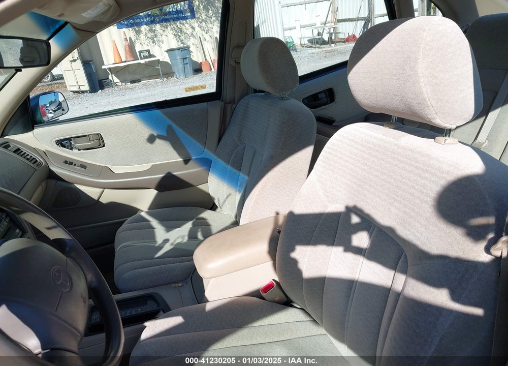 1999 TOYOTA AVALON XL VIN: 4T1BF18B3XU309088