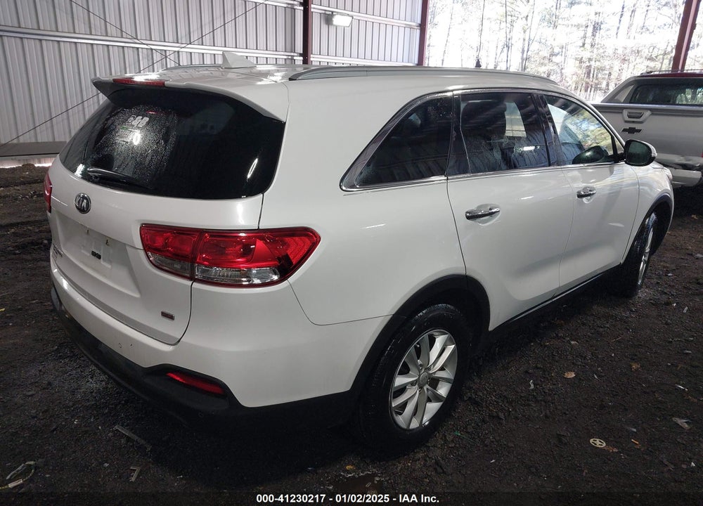 2016 KIA SORENTO 2.4L LX VIN: 5XYPG4A37GG053809