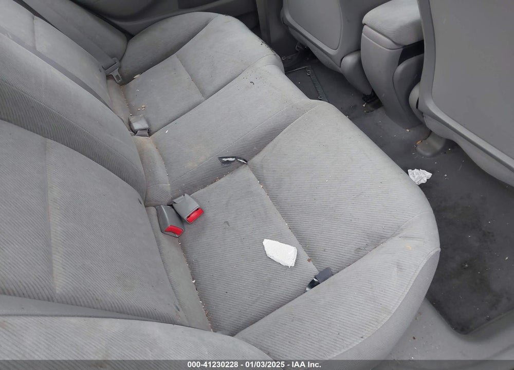 2010 HONDA CIVIC VIN: 2HGFA1F50AH522044