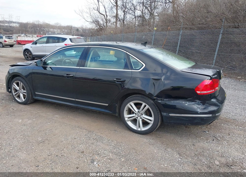 2015 VOLKSWAGEN PASSAT 1.8T SE VIN: 1VWBT7A33FC005702
