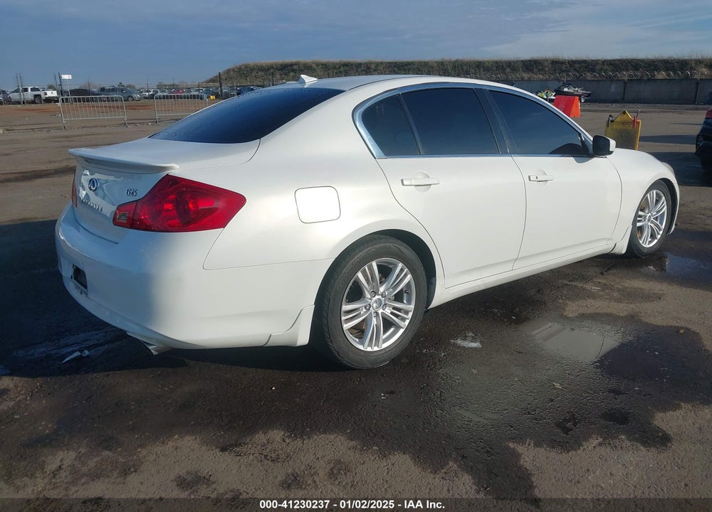 2011 INFINITI G25 JOURNEY VIN: JN1DV6APXBM602291