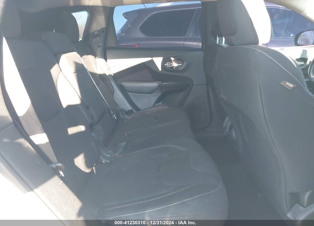 2016 JEEP CHEROKEE LATITUDE VIN: 1C4PJMCB1GW259894