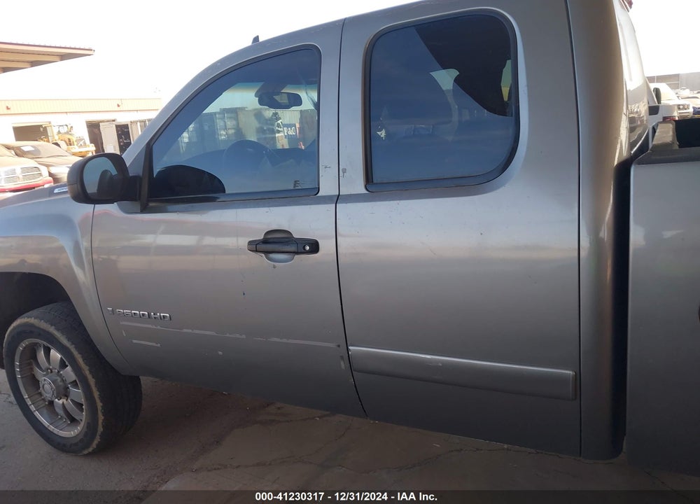 2007 CHEVROLET SILVERADO 2500HD LT1 VIN: 1GCHC29K57E527958