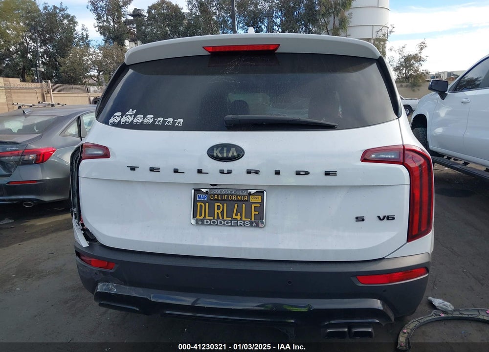 2021 KIA TELLURIDE S VIN: 5XYP64HCXMG142276