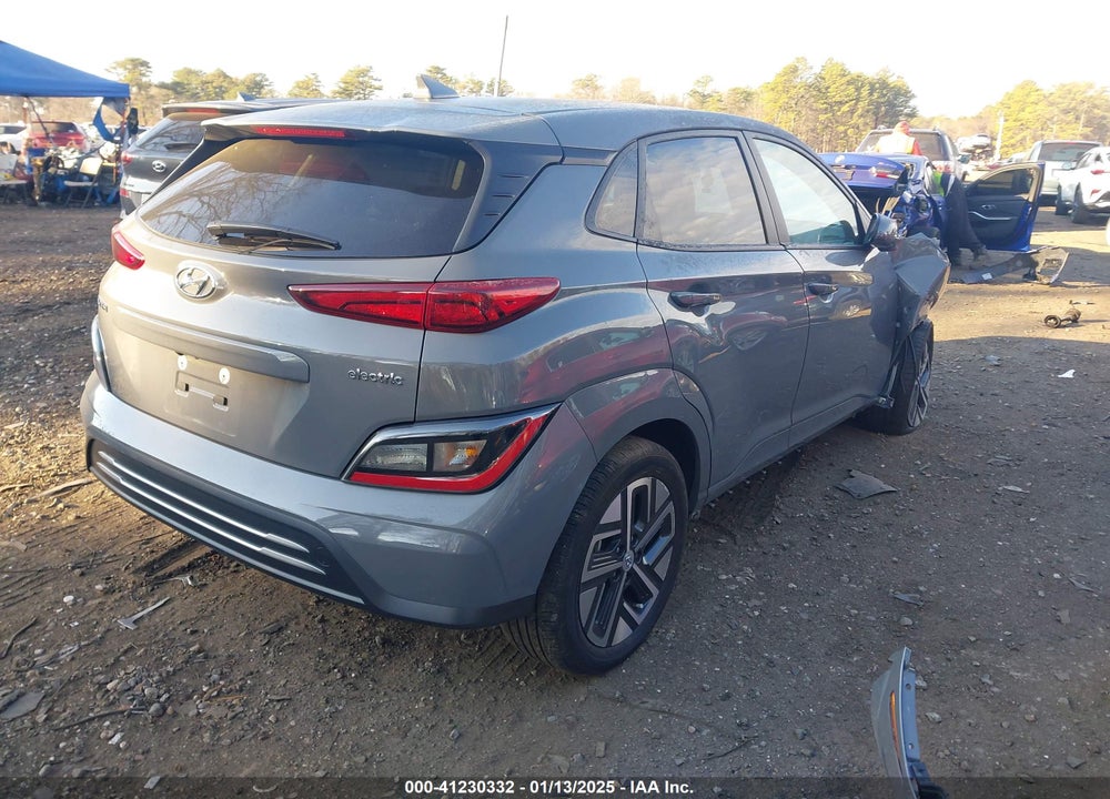 2022 HYUNDAI KONA ELECTRIC SEL VIN: KM8K33AG1NU143984