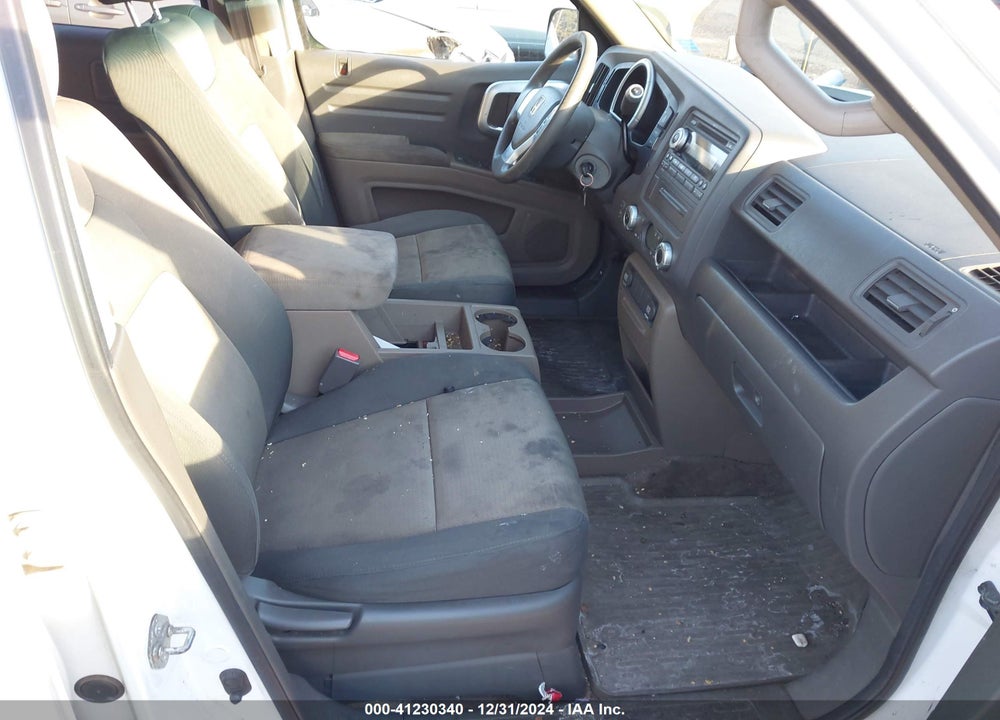 2006 HONDA RIDGELINE RT VIN: 2HJYK16286H546475