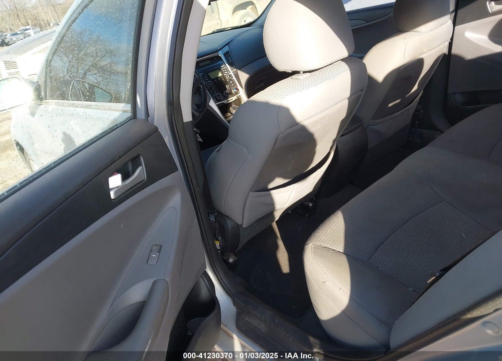 2011 HYUNDAI SONATA GLS VIN: 5NPEB4AC3BH061980