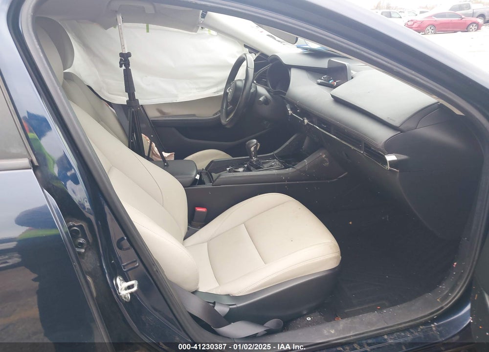 2019 MAZDA MAZDA3 VIN: 3MZBPAAL5KM107688