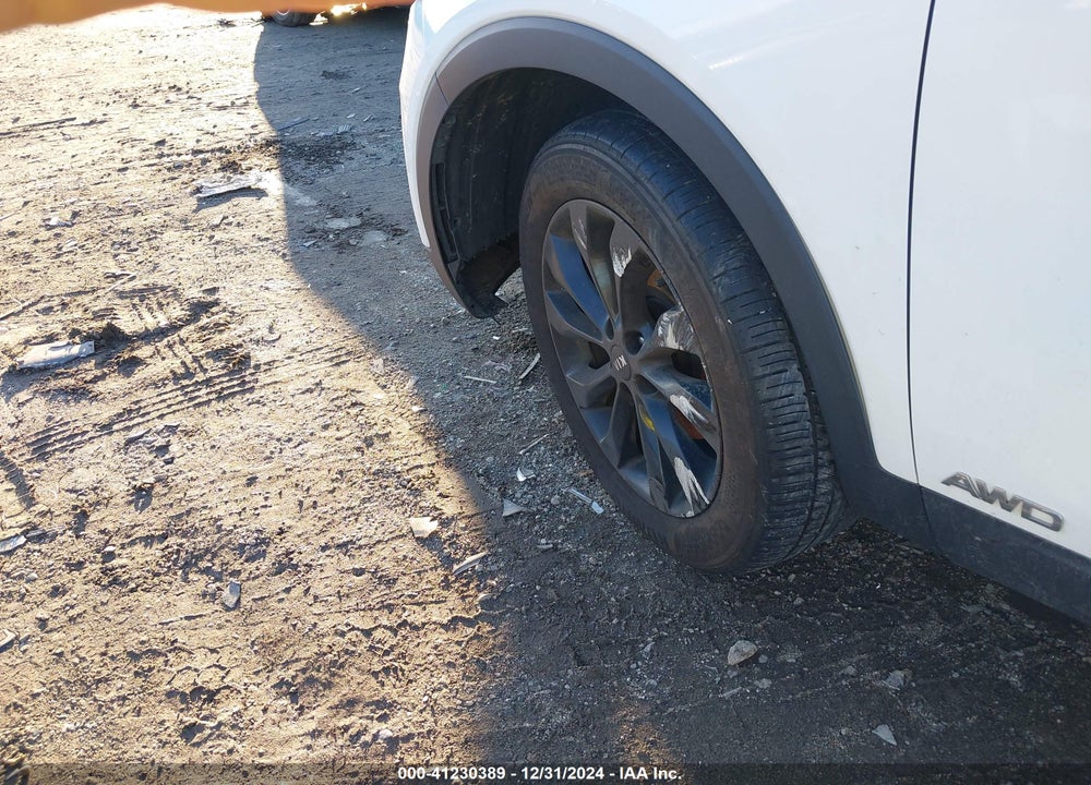 2019 KIA SORENTO 3.3L S VIN: 5XYPGDA55KG593007