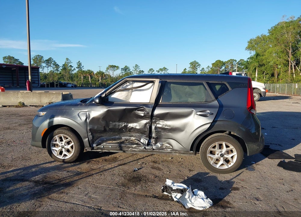 2021 KIA SOUL VIN: KNDJ23AU9M7747238