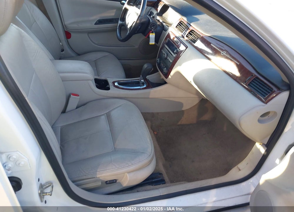 2010 CHEVROLET IMPALA LT VIN: 2G1WB5EK4A1137839