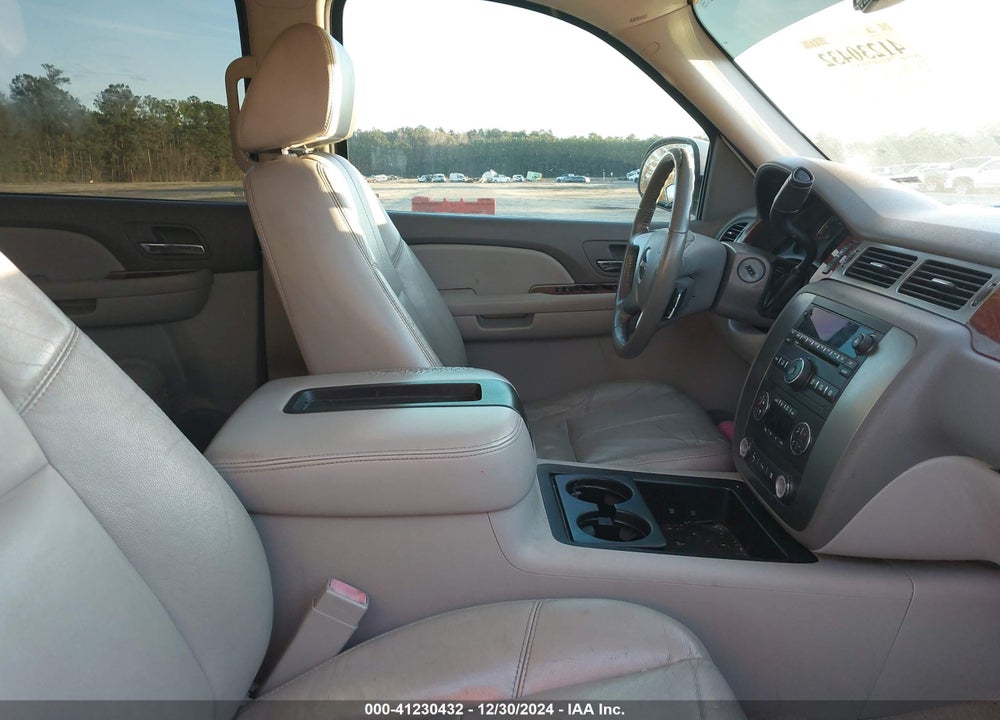 2007 GMC YUKON SLT VIN: 1GKFC13017J344822