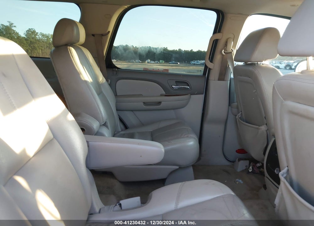 2007 GMC YUKON SLT VIN: 1GKFC13017J344822