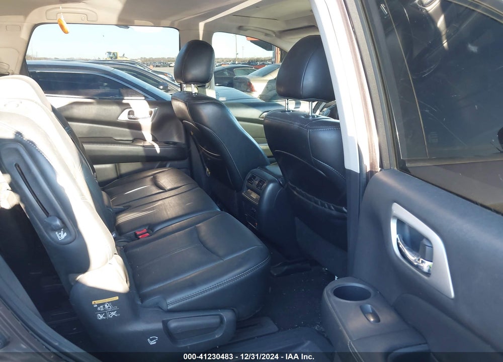 2016 NISSAN PATHFINDER PLATINUM VIN: 5N1AR2MM6GC639507
