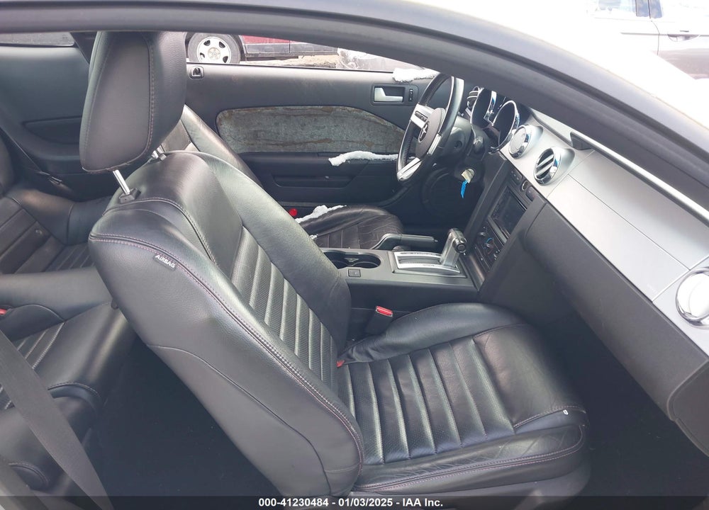 2008 FORD MUSTANG V6 DELUXE/V6 PREMIUM VIN: 1ZVHT80N585144739
