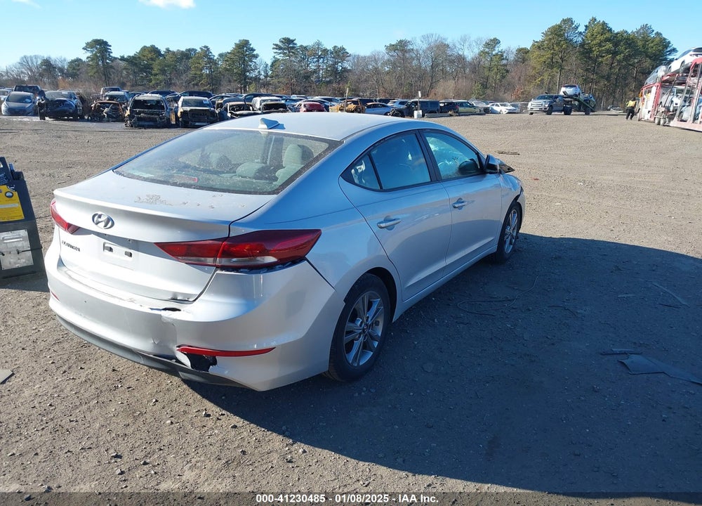 2017 HYUNDAI ELANTRA SE VIN: KMHD84LF8HU428271