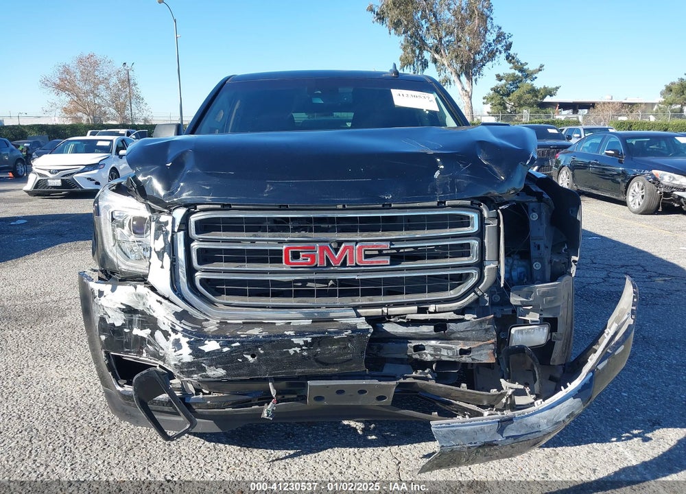 2018 GMC YUKON XL SLT VIN: 1GKS1GKC8JR300246