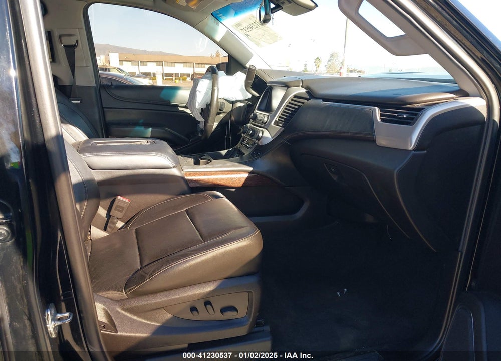 2018 GMC YUKON XL SLT VIN: 1GKS1GKC8JR300246